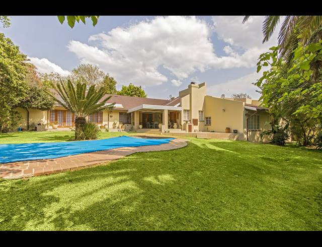 5 BEDROOM HOUSE SOLD IN GALLO MANOR